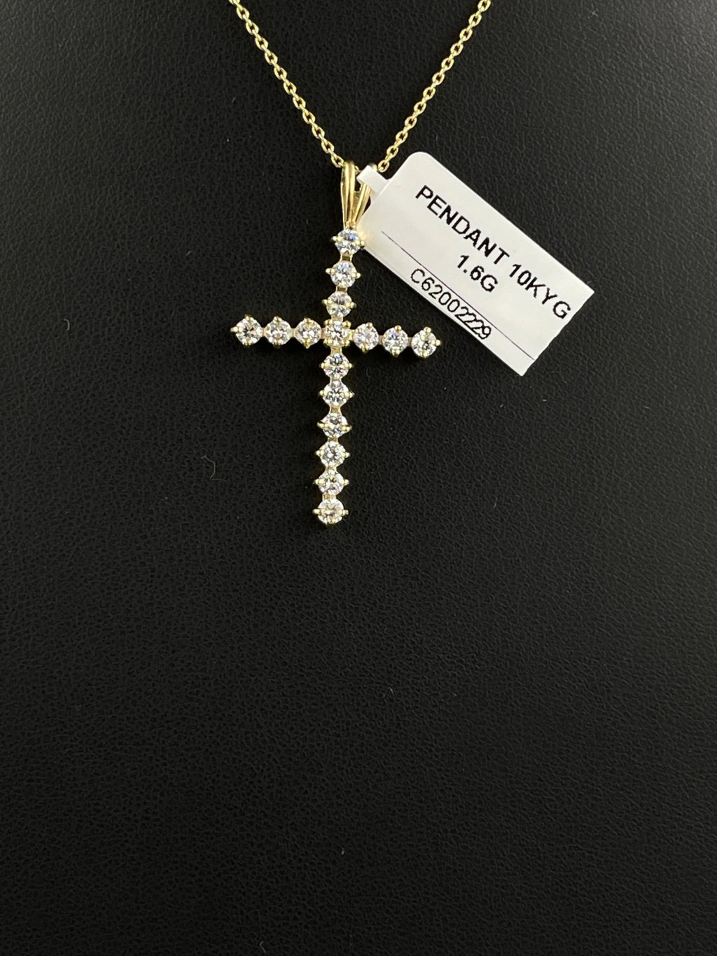 10K Gold Diamond Cross Pendant – 1.6g | DD Pawn Loans — photo 2
