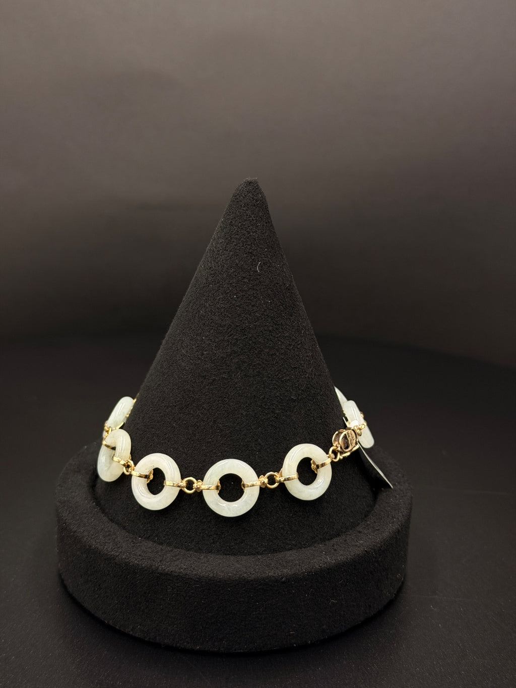 14K Gold Bracelet with Pale Green Stone Donut Links 3 Grams — photo 2