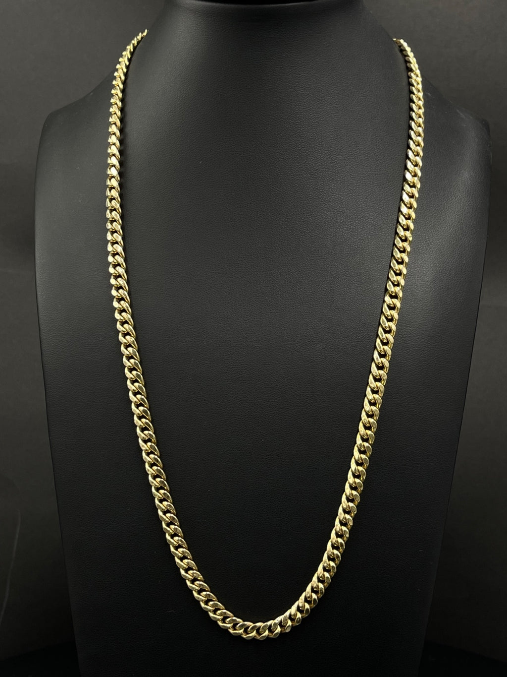10K Gold Cuban Chain 
5.5mm
22 in