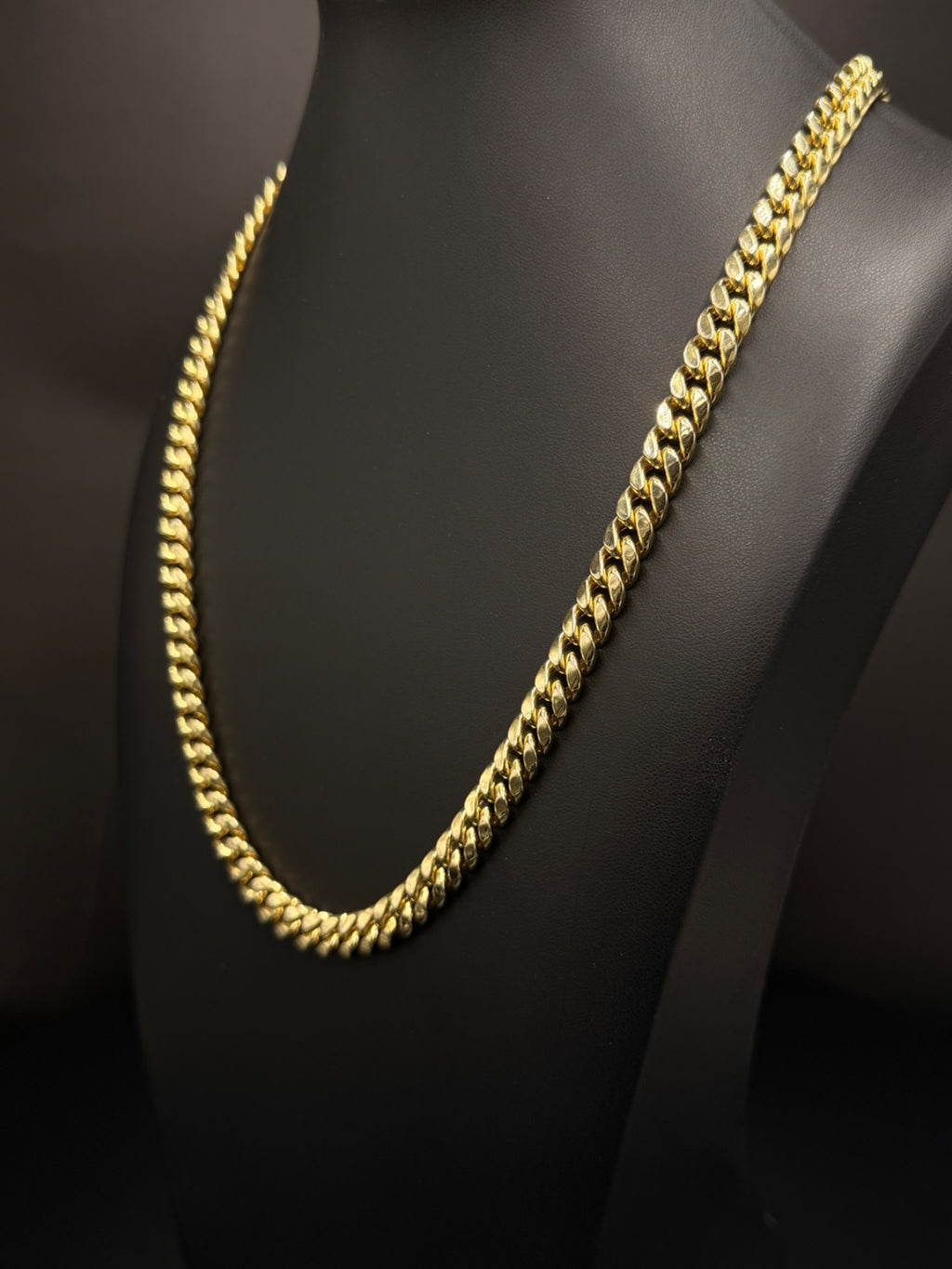 10K Gold Hollow Cuban Link Chain 26 in