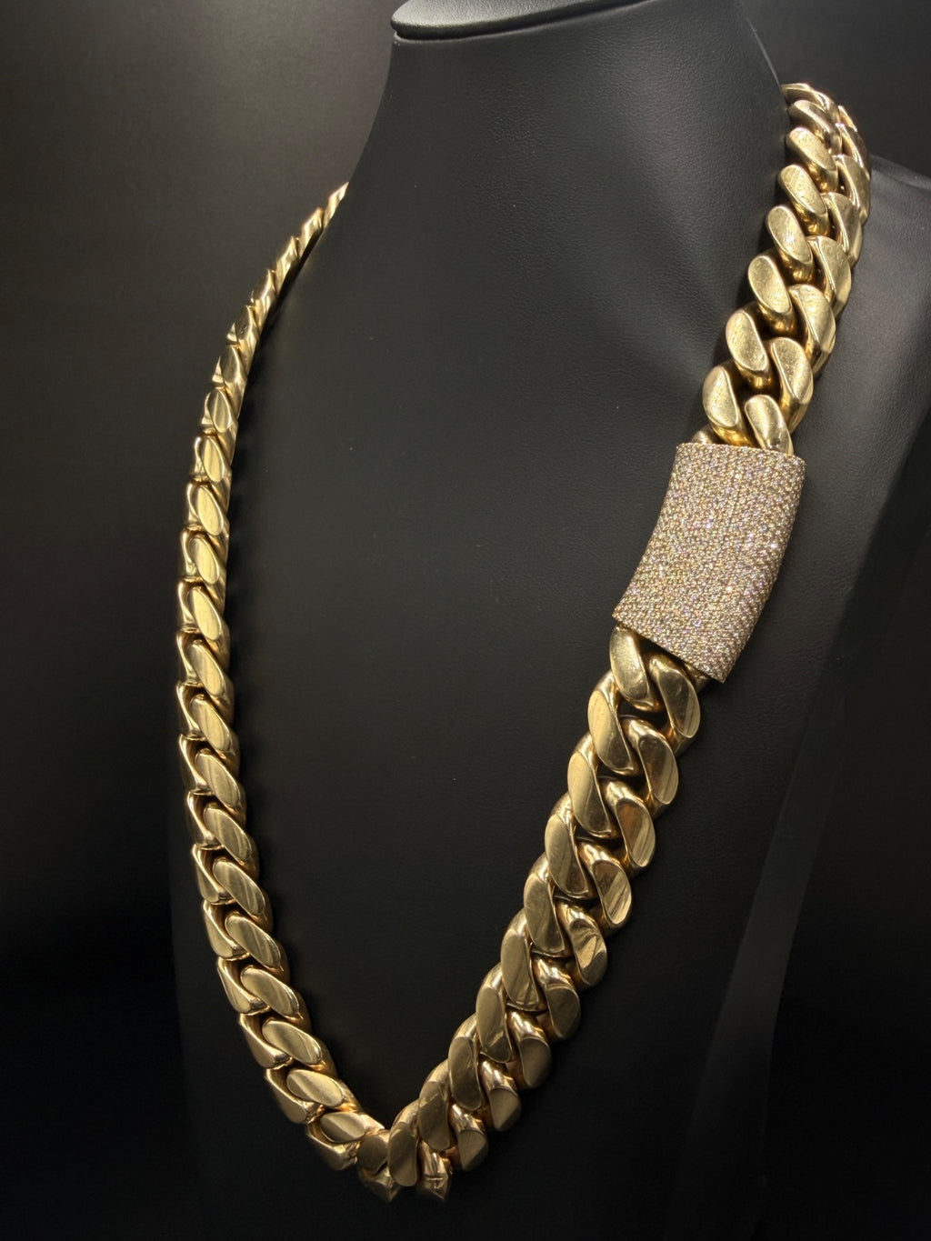 14K Gold Cuban Link Chain – 533.6g, 25in | DD Pawn Loans
