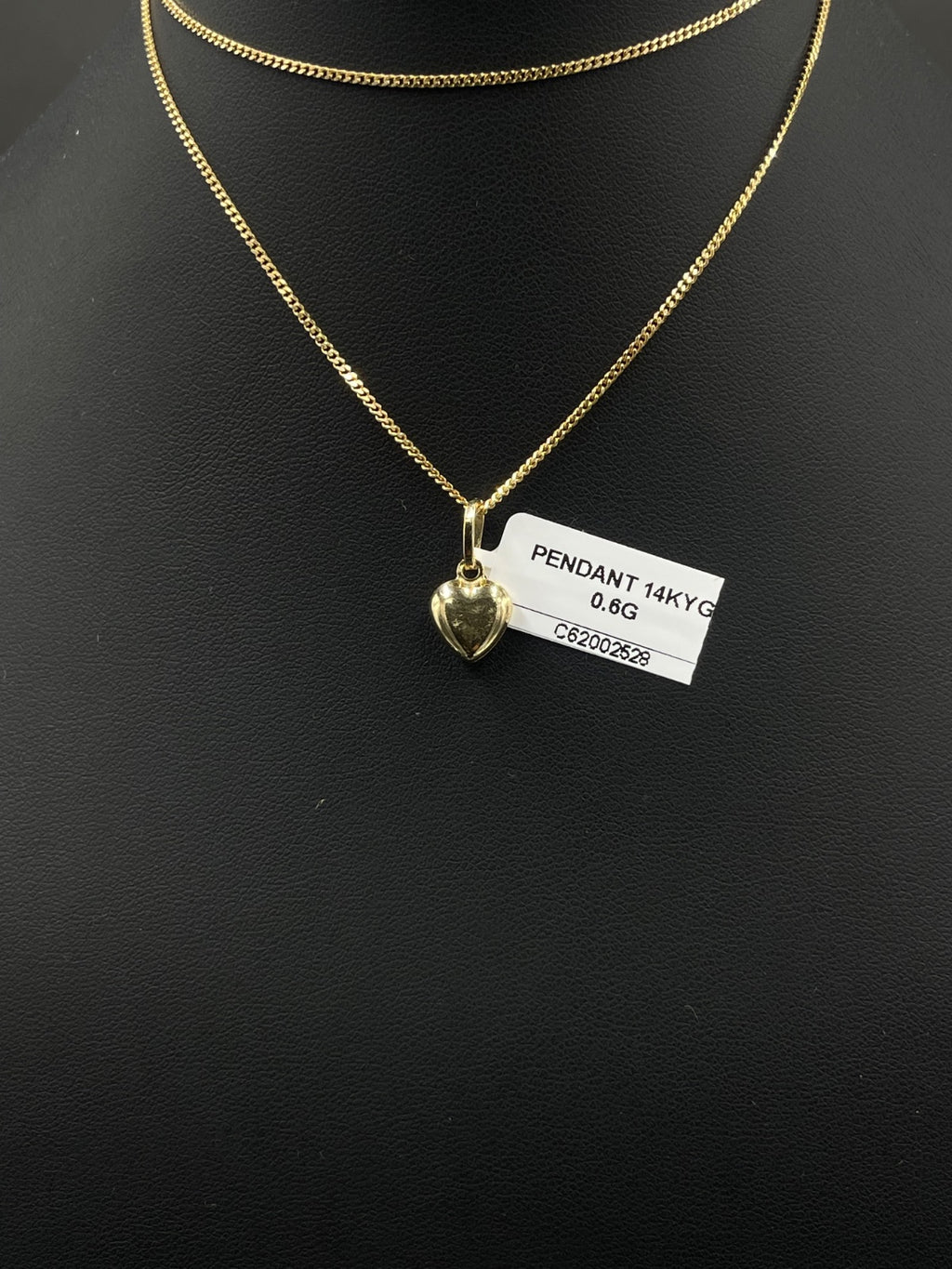14K Gold Heart Pendant 0.6g