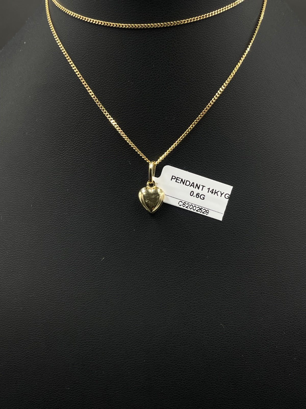 14K Gold Heart Pendant 0.6g