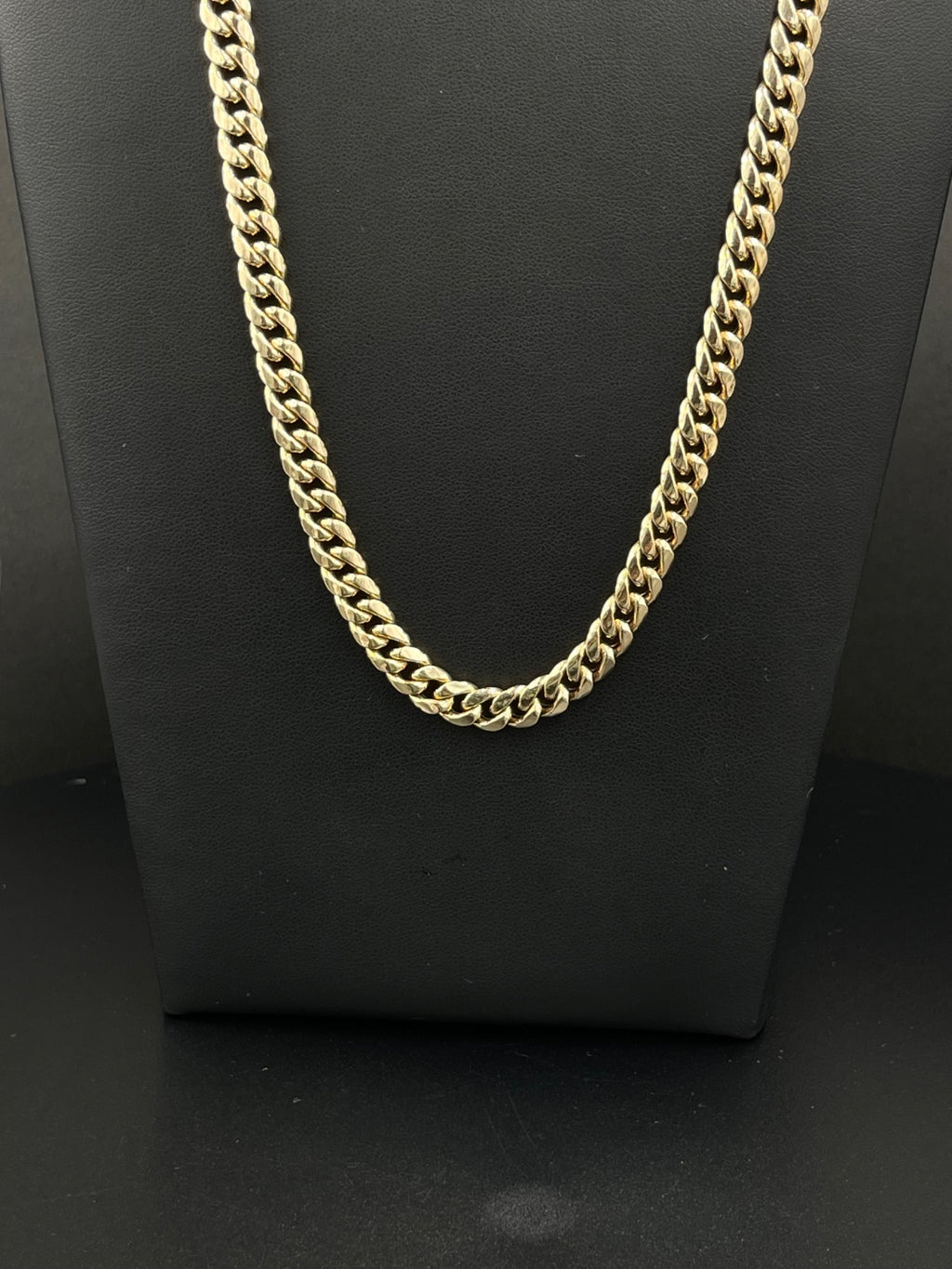10K Gold Cuban Chain 
6.25mm
24in