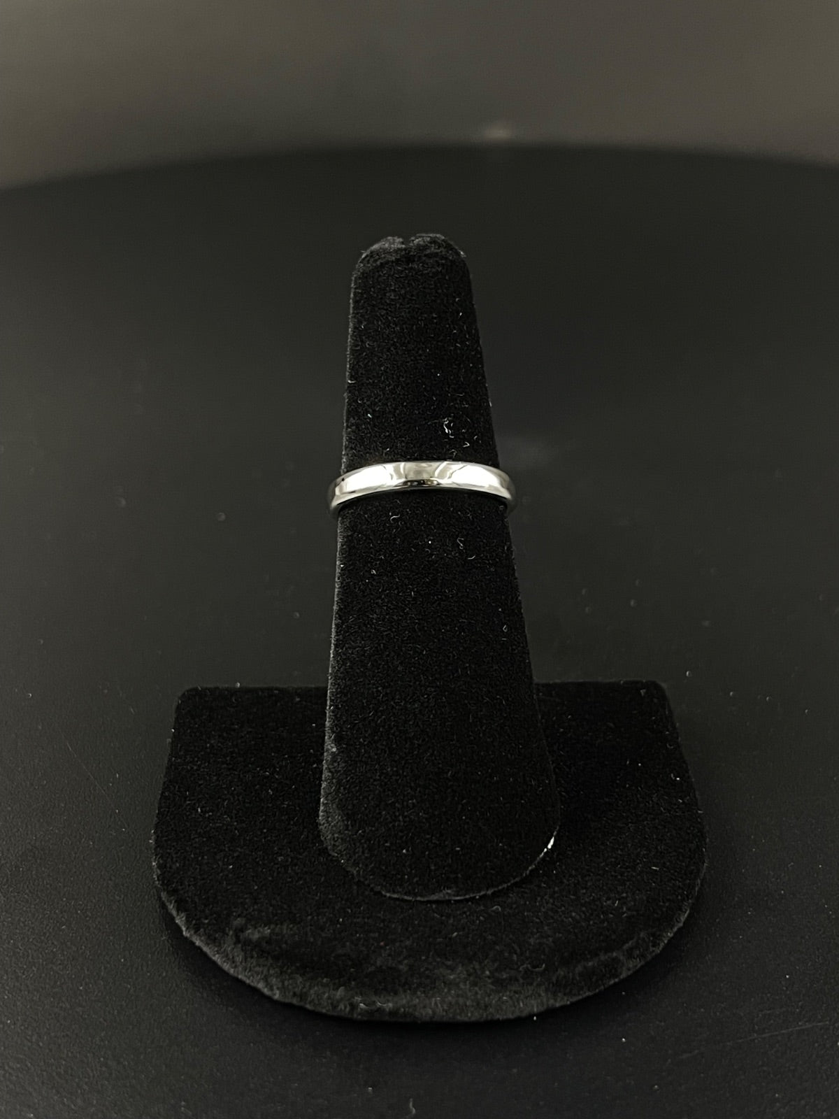 Platinum PT950 Ring Size 6 Pre-Owned for Sale