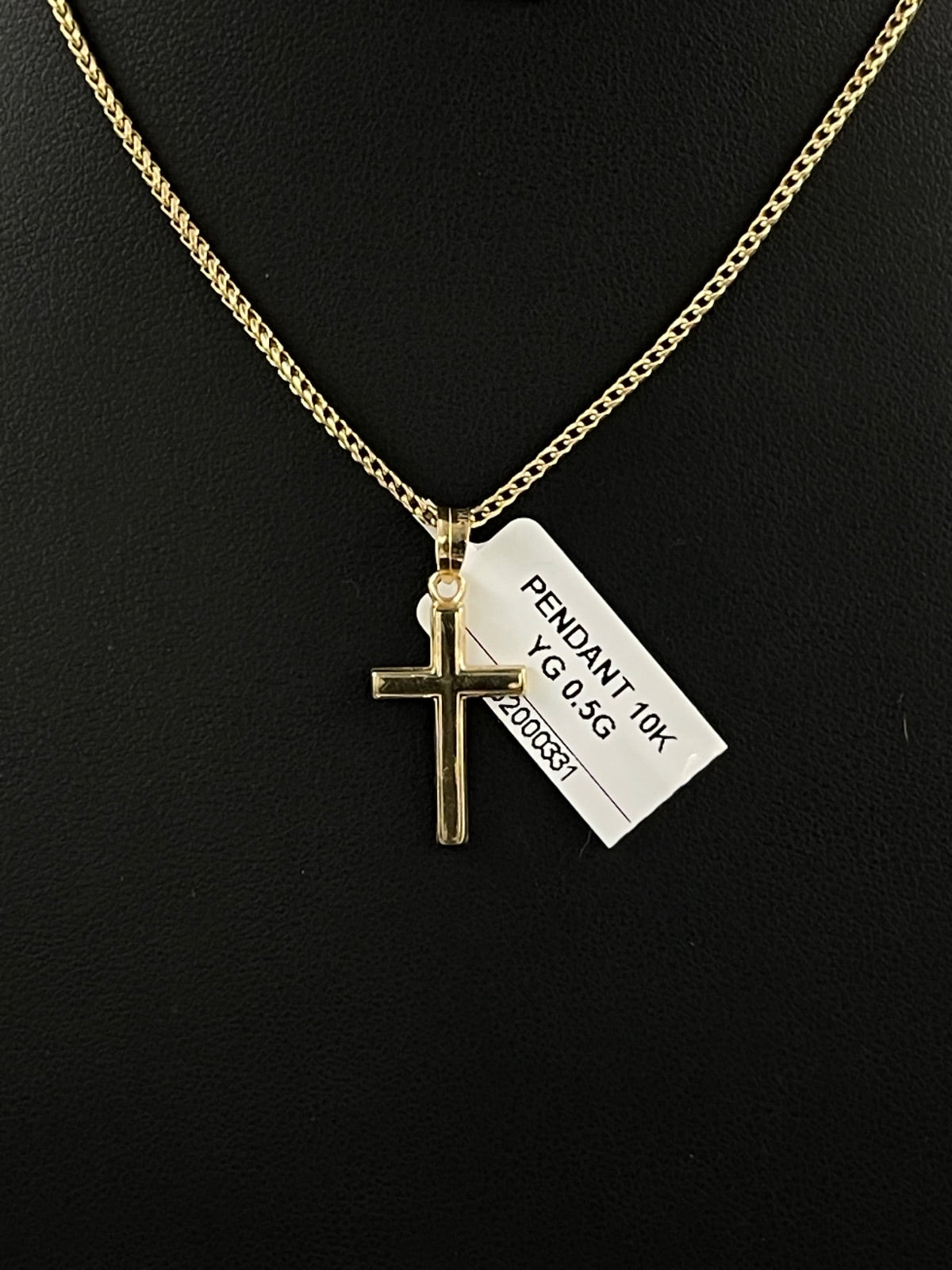 10K Gold Cross Pendant Necklace 11.12mm