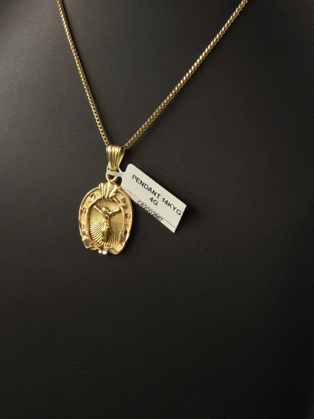 14K Gold Religious Pendant for Sale | Pre-owned