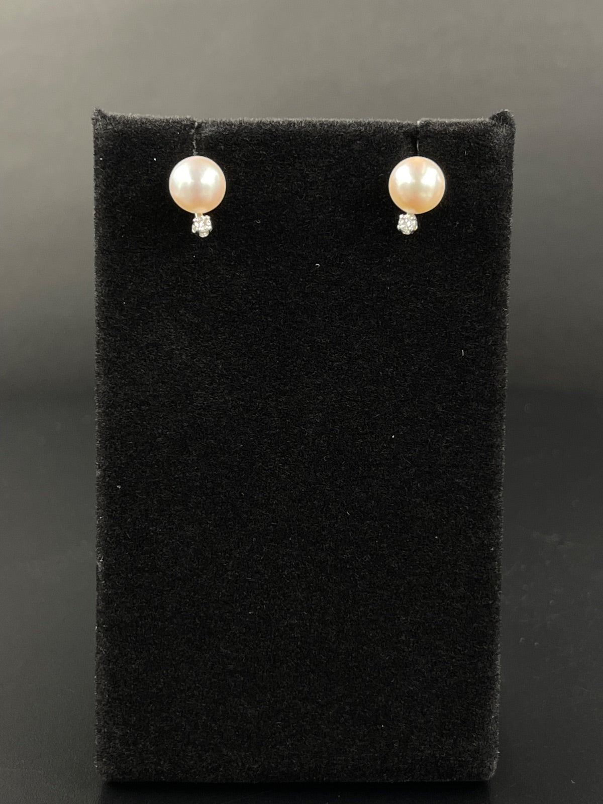 14K Gold Pearl Stud Earrings – 1.9g | DD Pawn Loans — photo 2