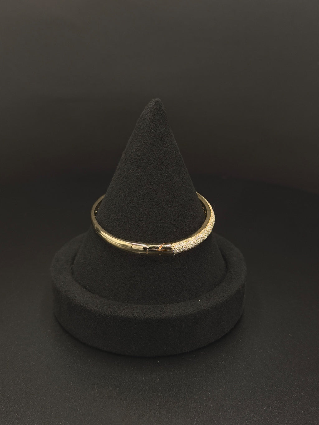 14K Gold Pavé Bangle Bracelet 19.7g | DD Pawn Loans
