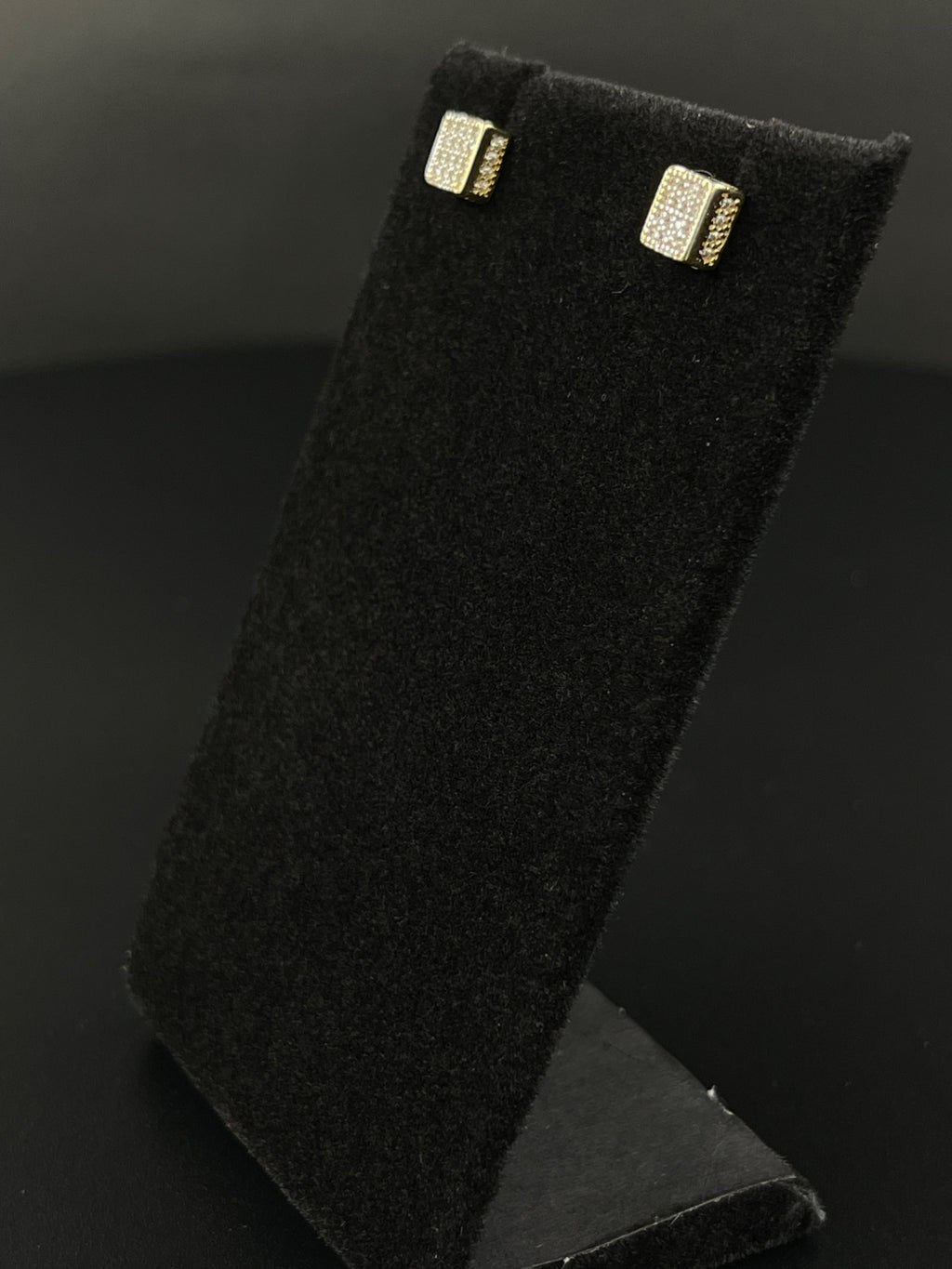 18K Gold Square Stud Earrings 6.25mm