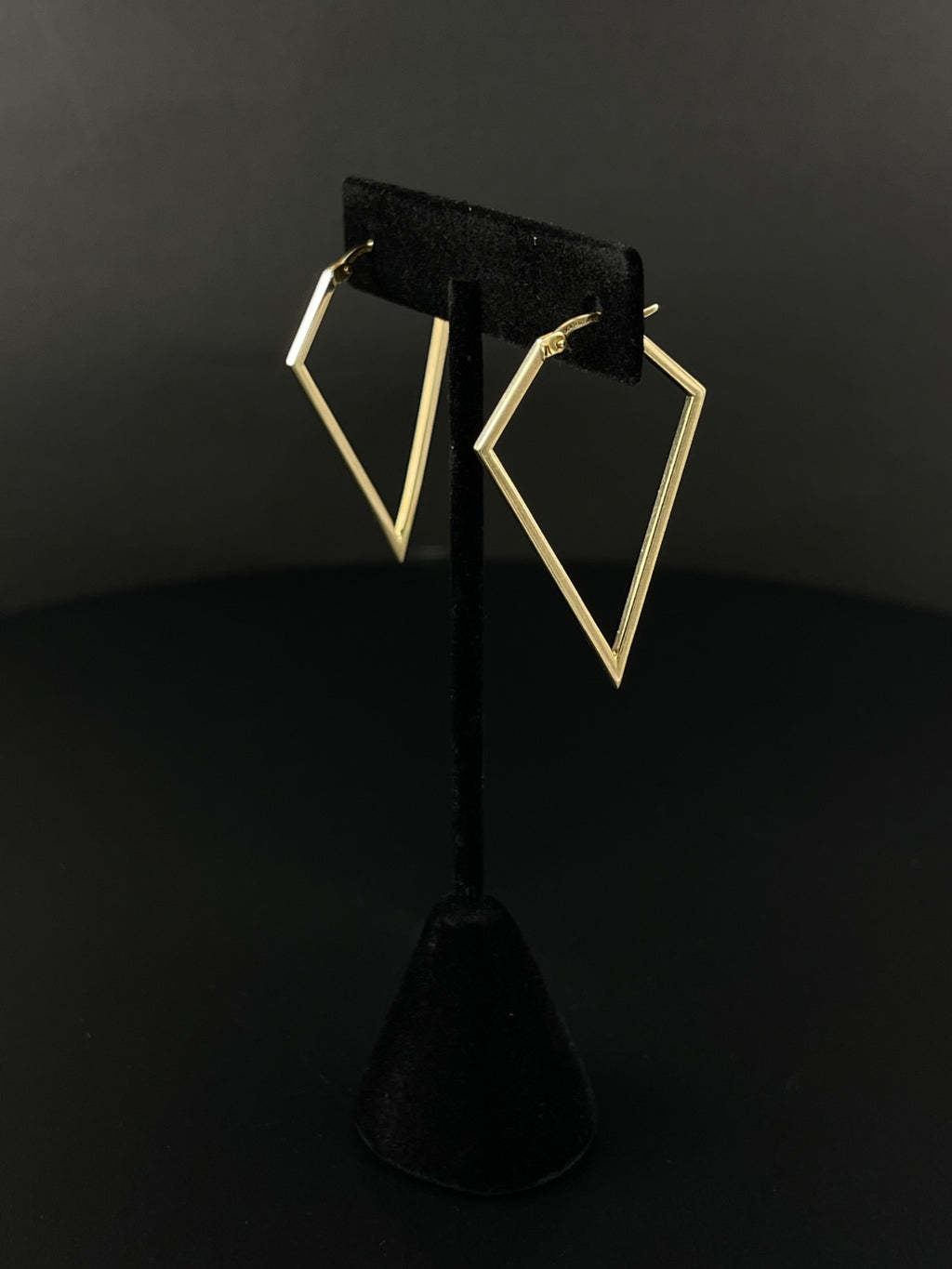 14K Gold V-Shape Hoop Earrings 26.8mm