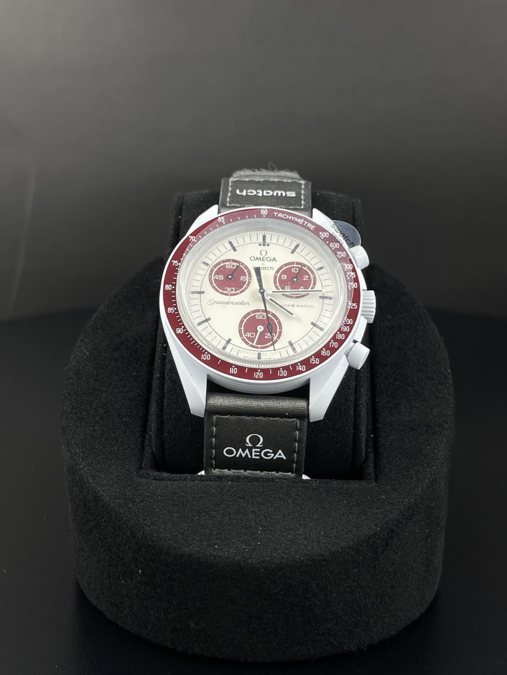 OMEGA Mission To Pluto Velcro Gray WatchDiameter: 42.00 mmThickness: 13.25 mm
