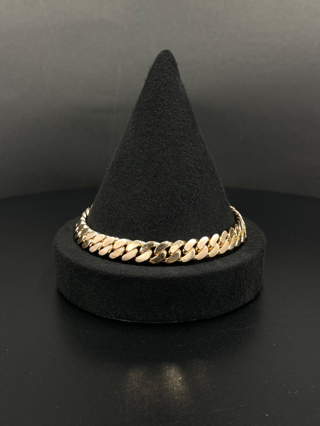 10K Rose Gold Cuban Bracelet 
8.5mm
9 in