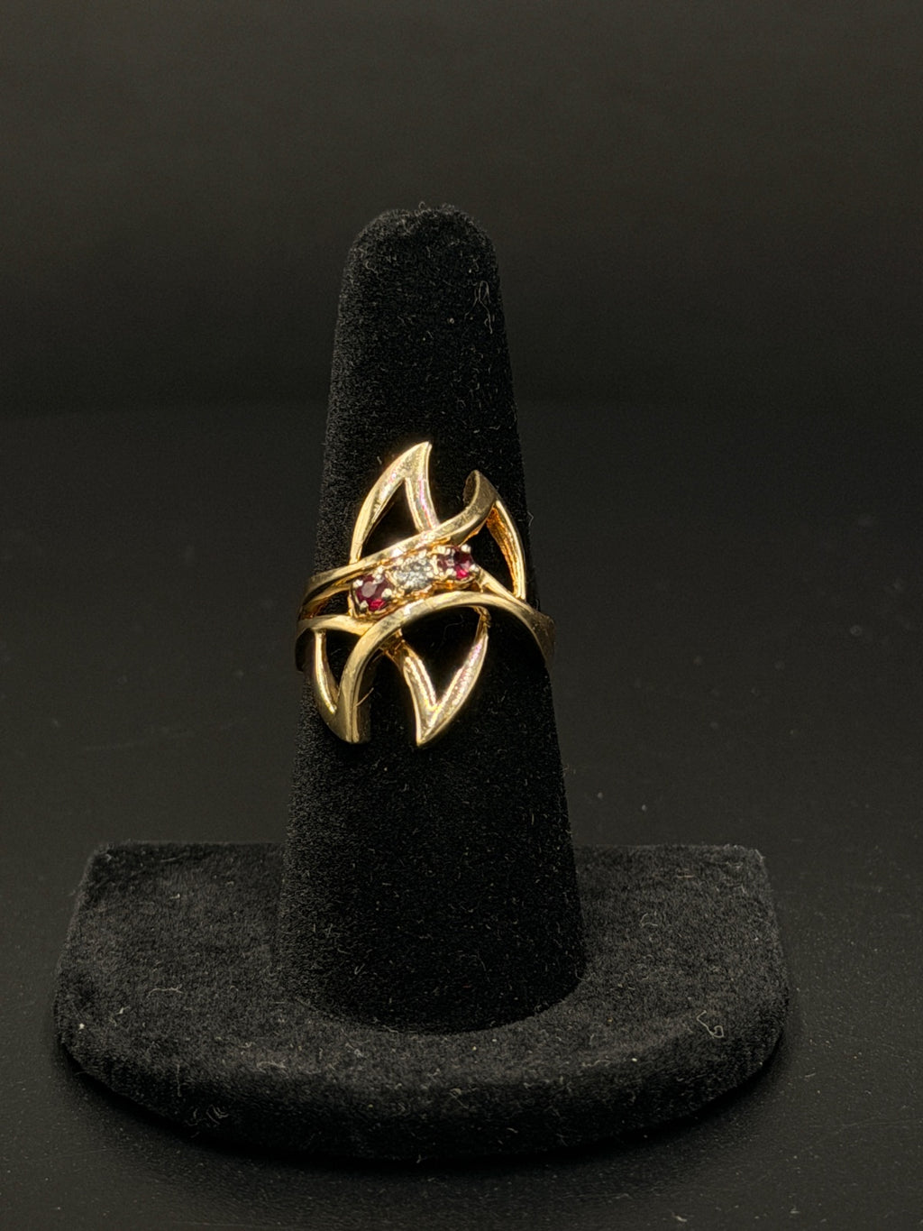 10K Gold Openwork Ruby Accent Ring Size 7.5 | DD Pawn Loans — photo 3