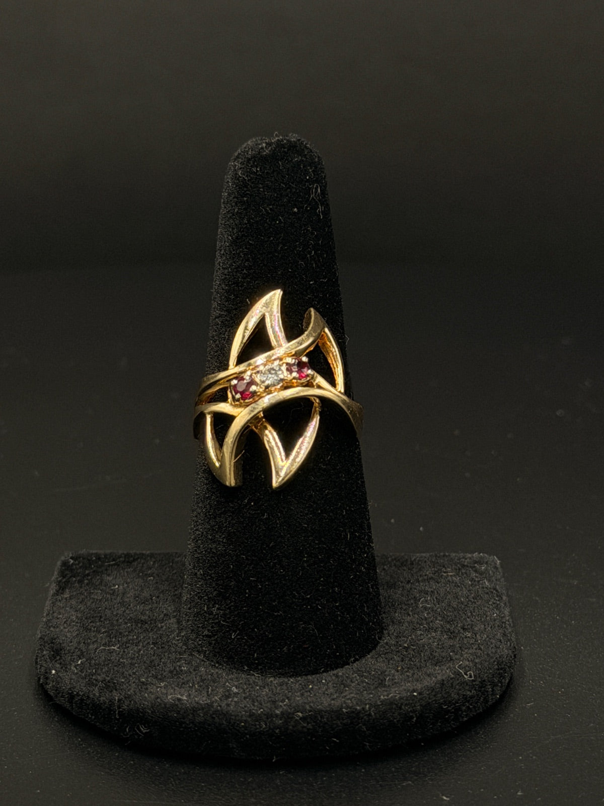 10K Gold Openwork Ruby Accent Ring Size 7.5 | DD Pawn Loans — photo 3
