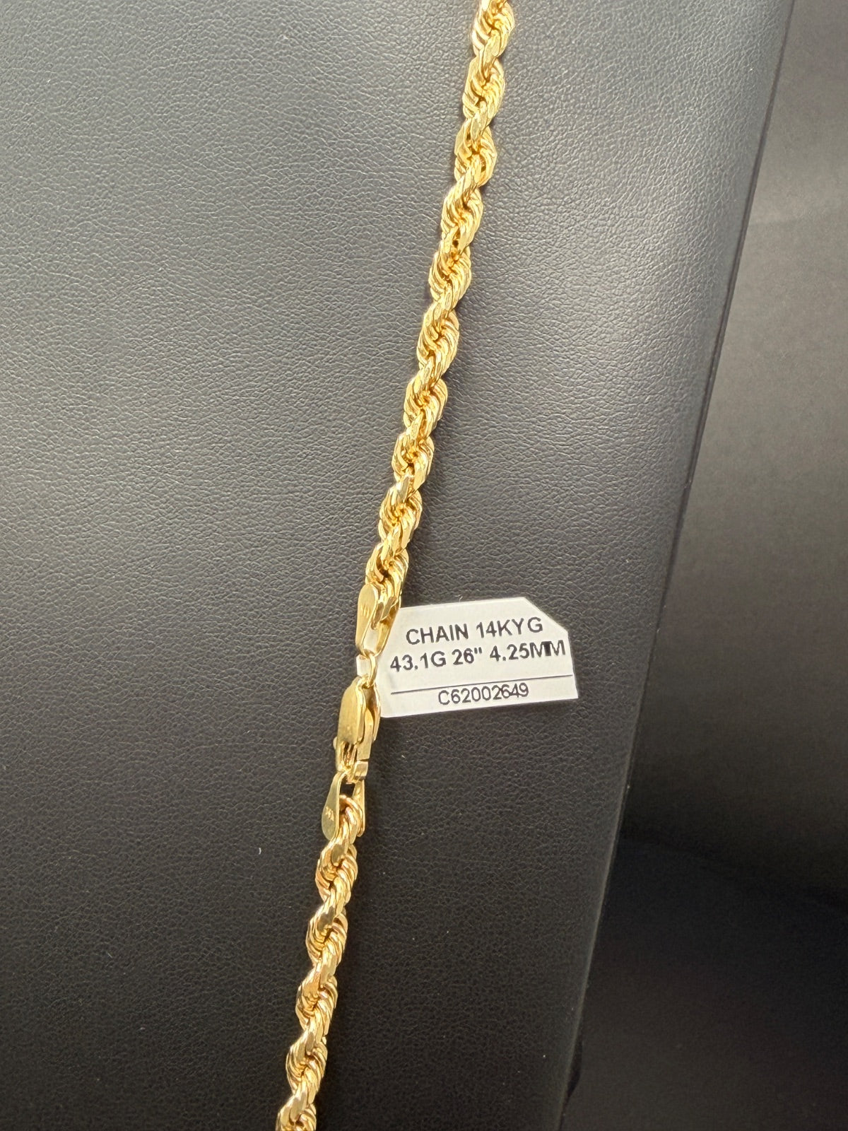 14K Gold Rope Chain Necklace 26 in