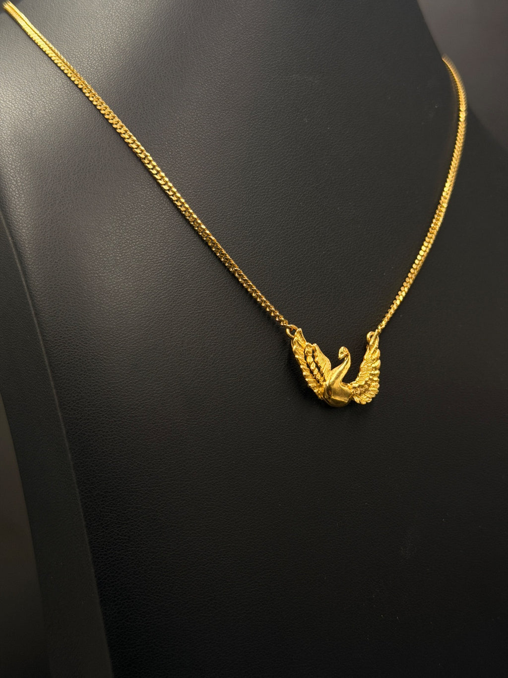 22K Gold Swan Chain Necklace – 12.3g, 19 in | DD Pawn Loans — photo 3