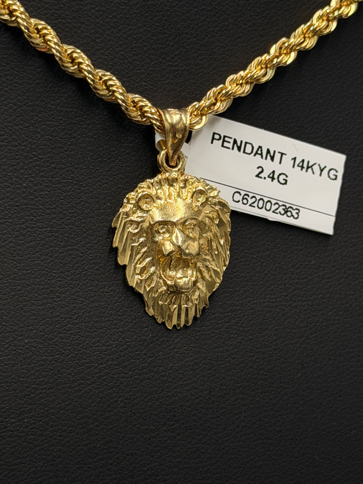14K Gold Lion Head Pendant 2.4g