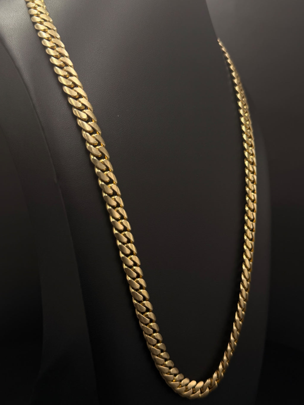 126g 10K Gold Miami Cuban Chain – 24" 8mm | DD Pawn Loans