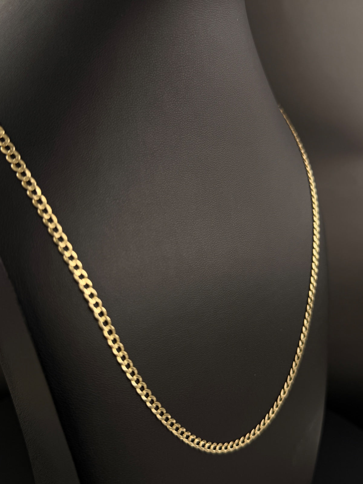 10K Gold Curb Chain Necklace 25 in