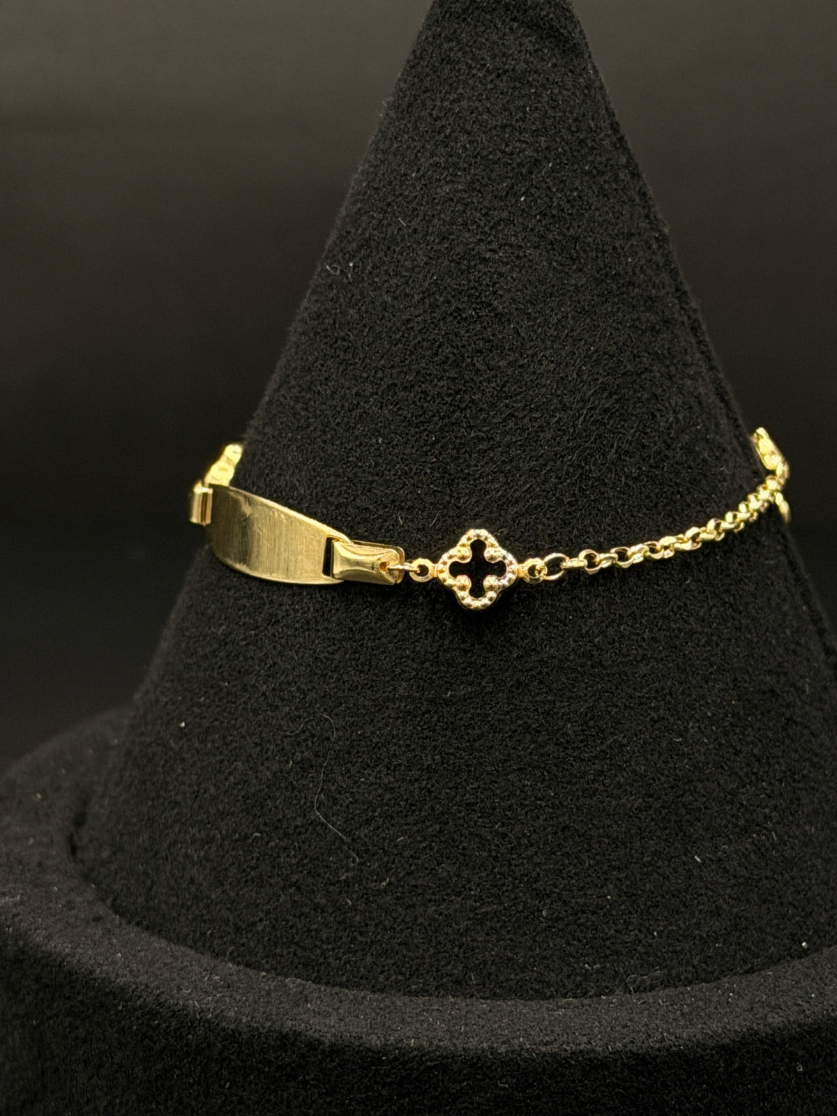 14K Gold Bracelet 2.6g Small
