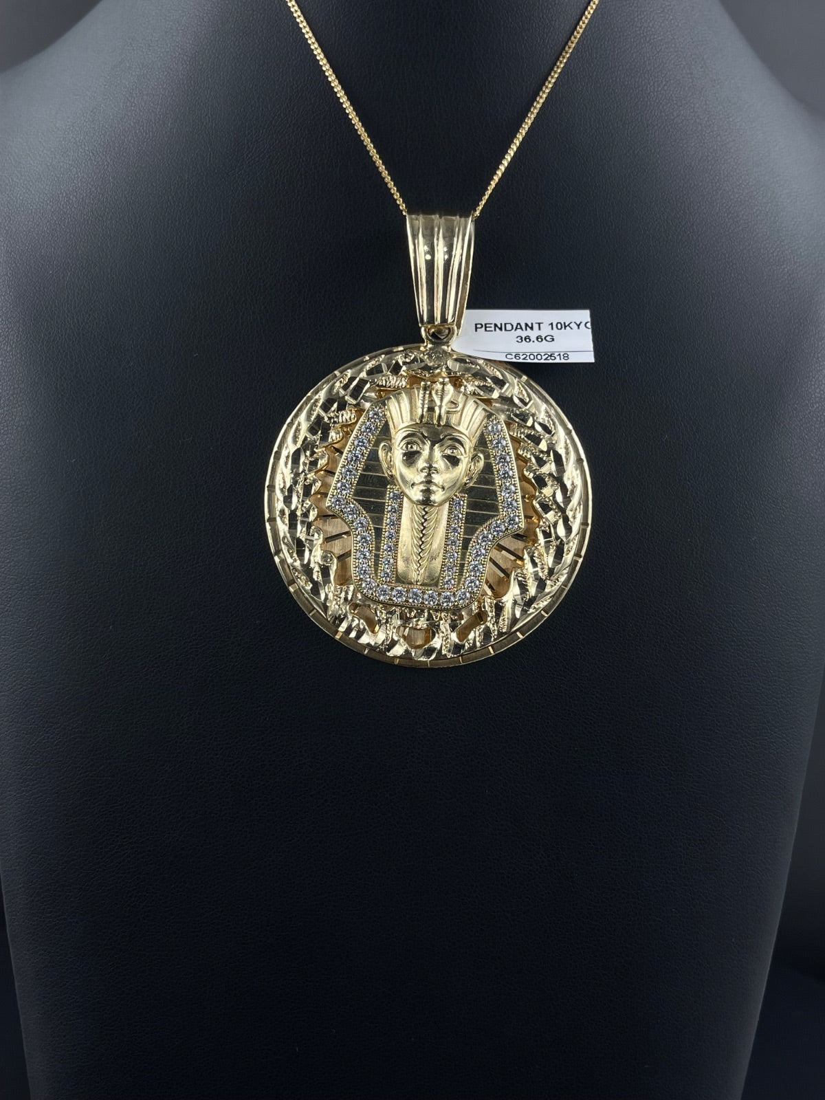 10K Gold Pharaoh Pendant 36.6g