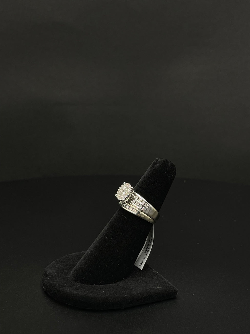 10K White Gold Diamond Cluster Ring – Size 5 | DD Pawn Loans