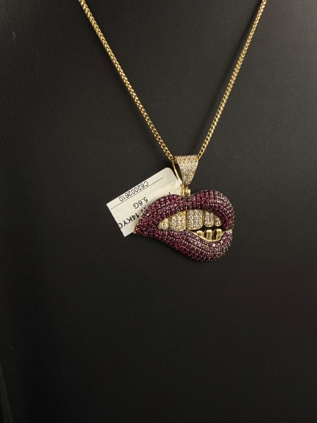 14K Gold Lips Pendant with Stones for Sale