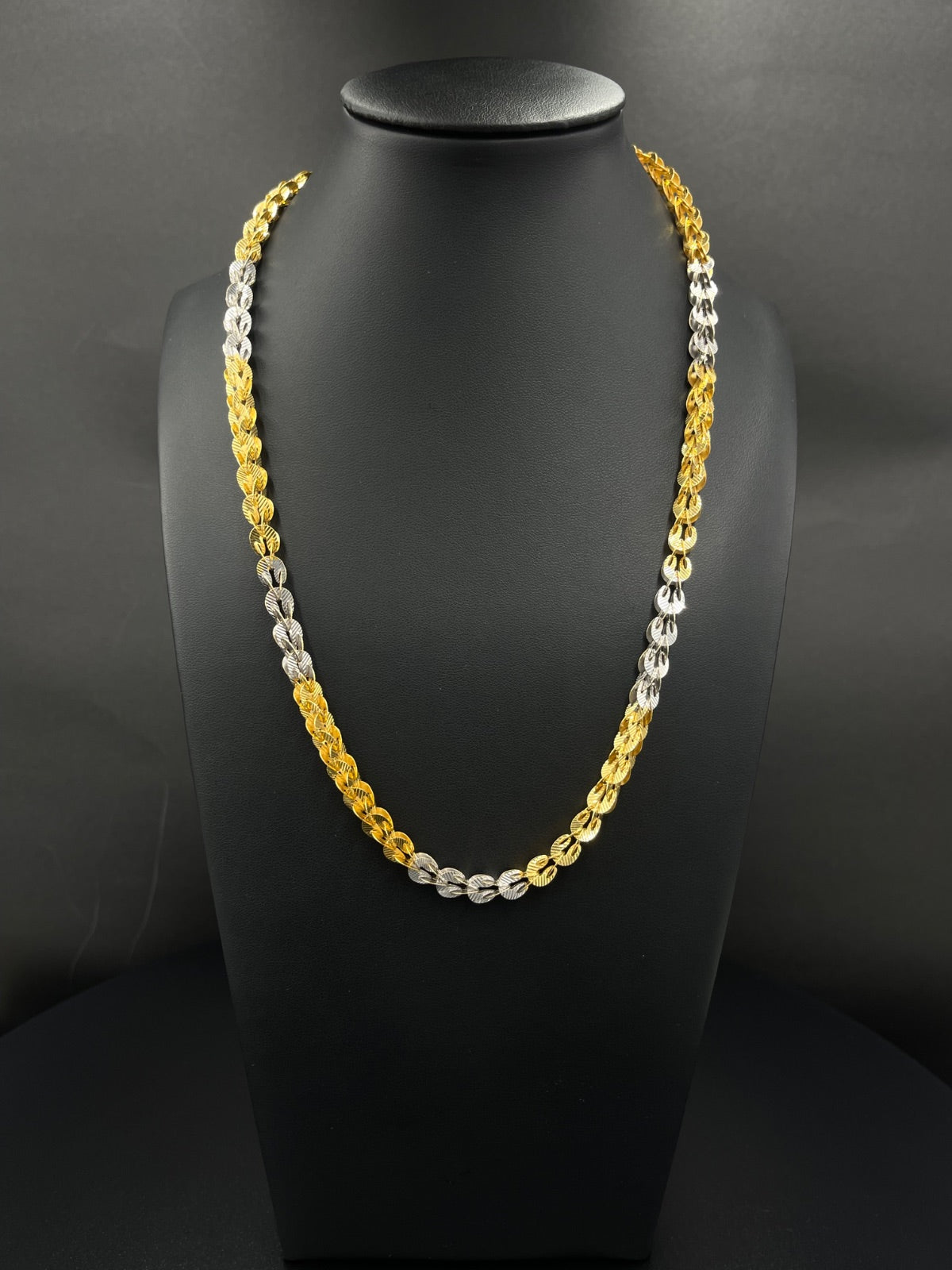 22K Gold Two-Tone Twisted Chain Necklace for Sale