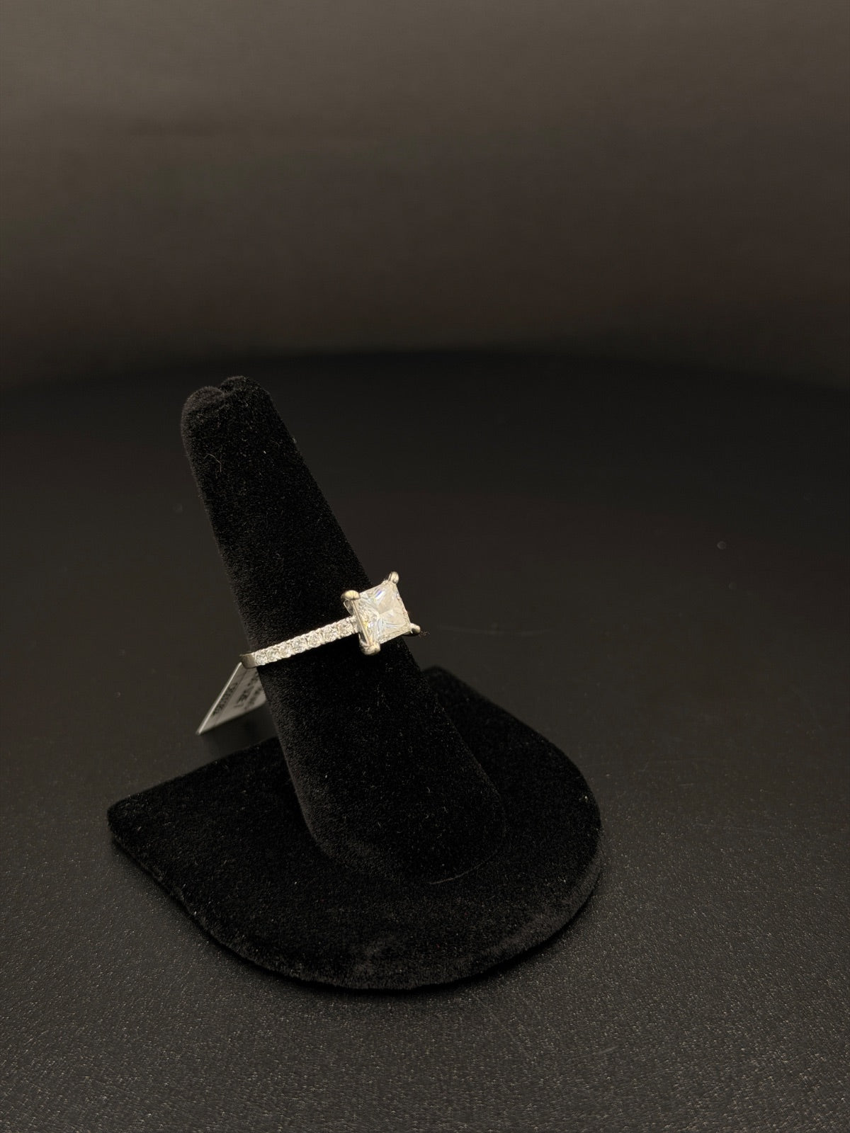 18K Gold Princess Diamond Engagement Ring for Sale
