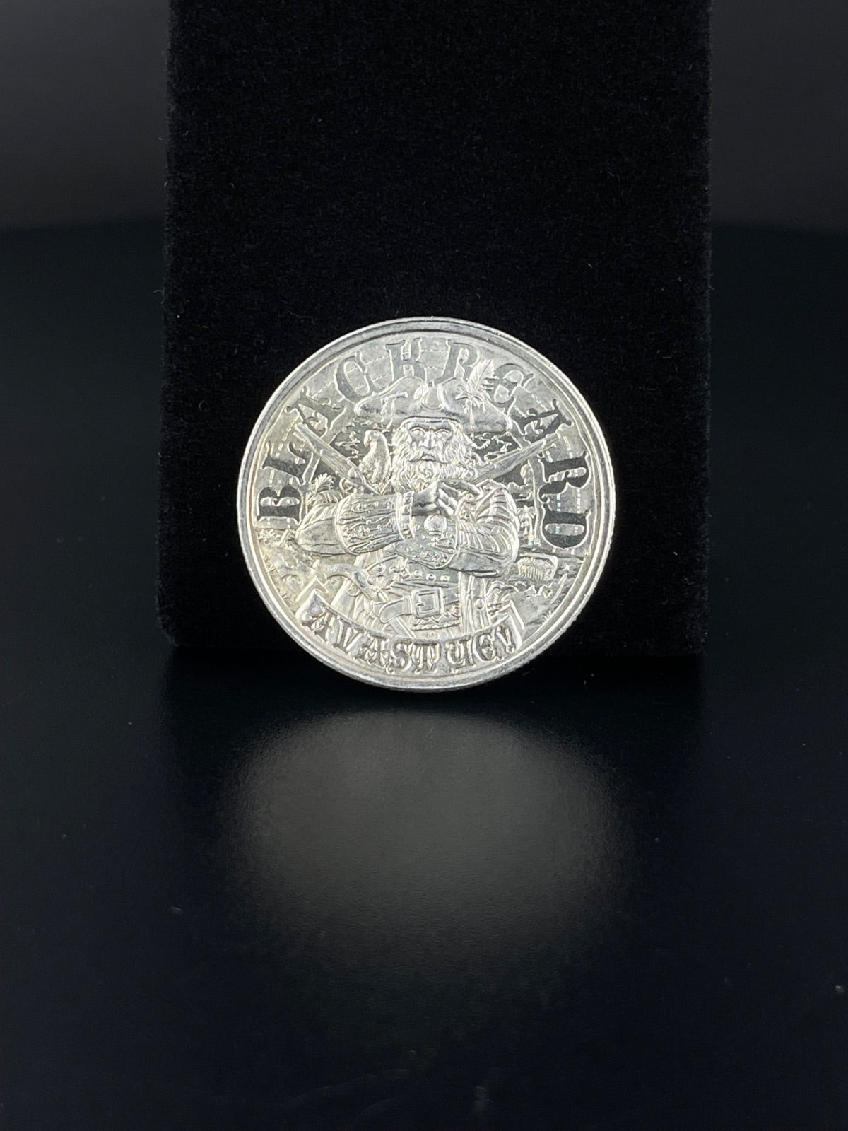 999 Blackbeard 1oz Silver Coin “Pirate Series” – DD Pawn Loans Inc.
