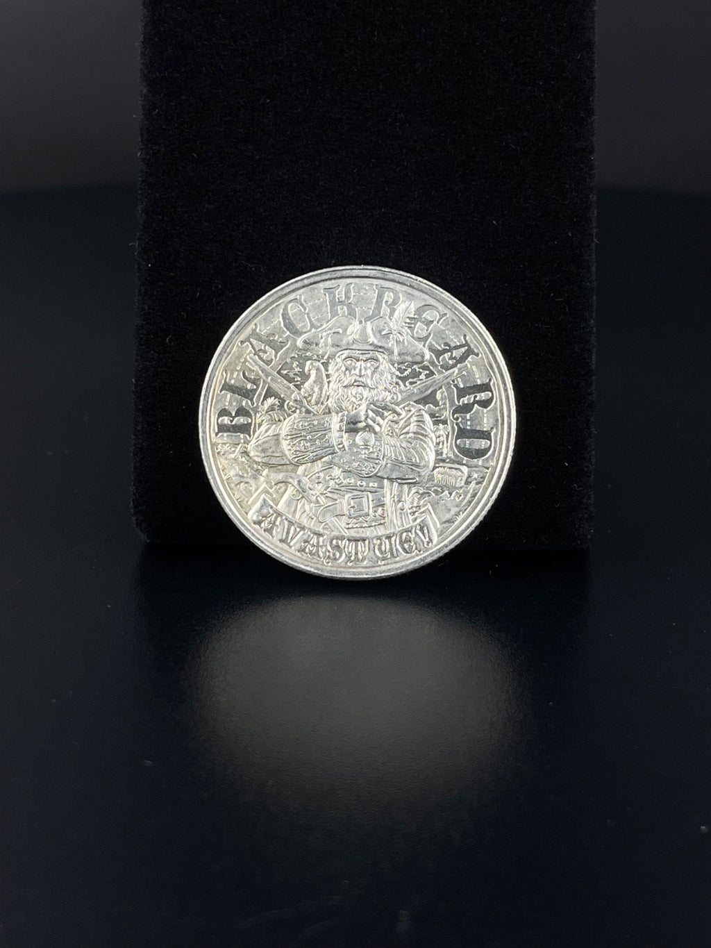 .999 Blackbeard 1oz Silver Coin “Pirate Series”