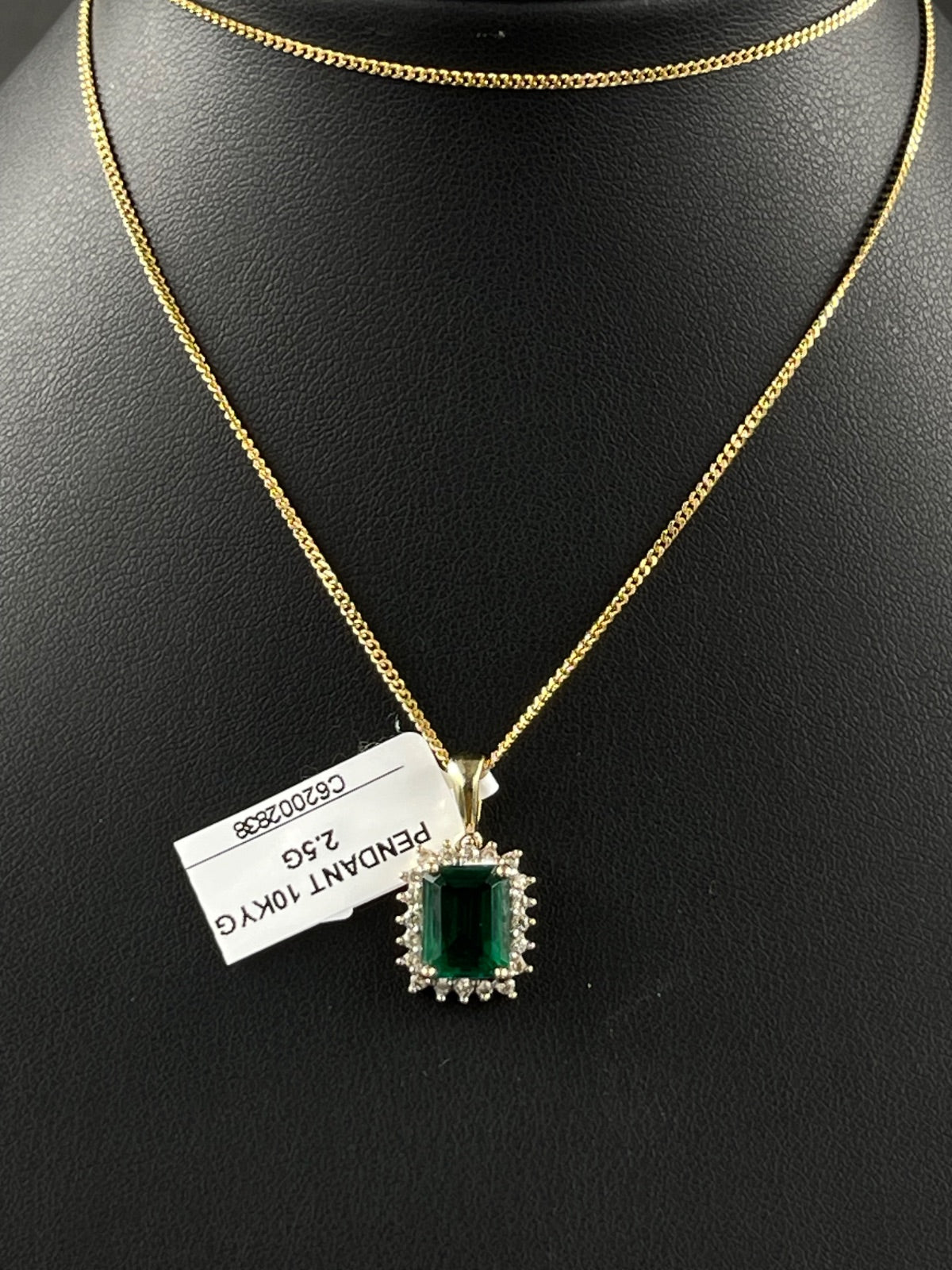 10K Gold  Pendant 
10.3mm