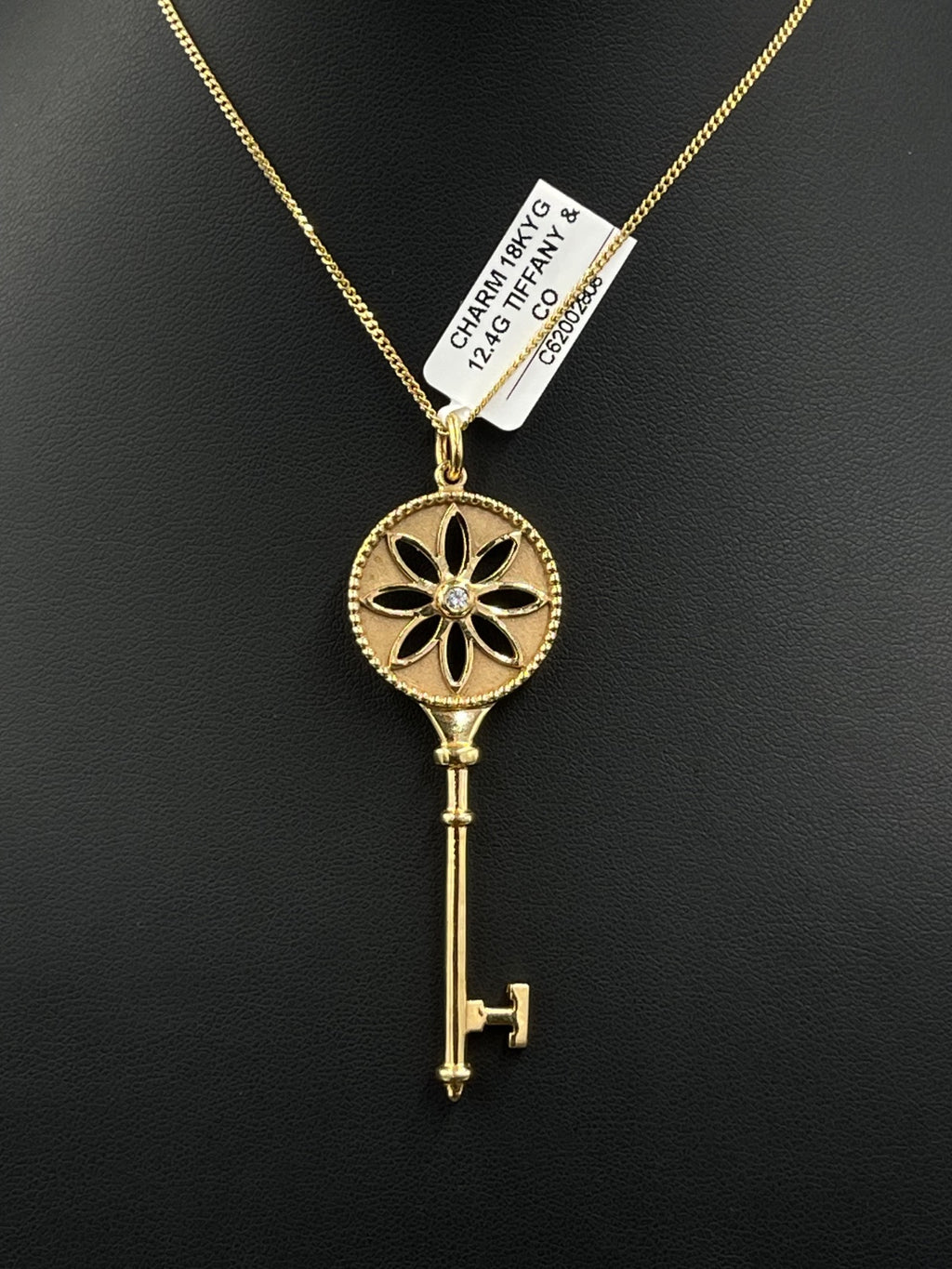 18K Yellow Gold Tiffany Daisy Key Pendant 39mm
