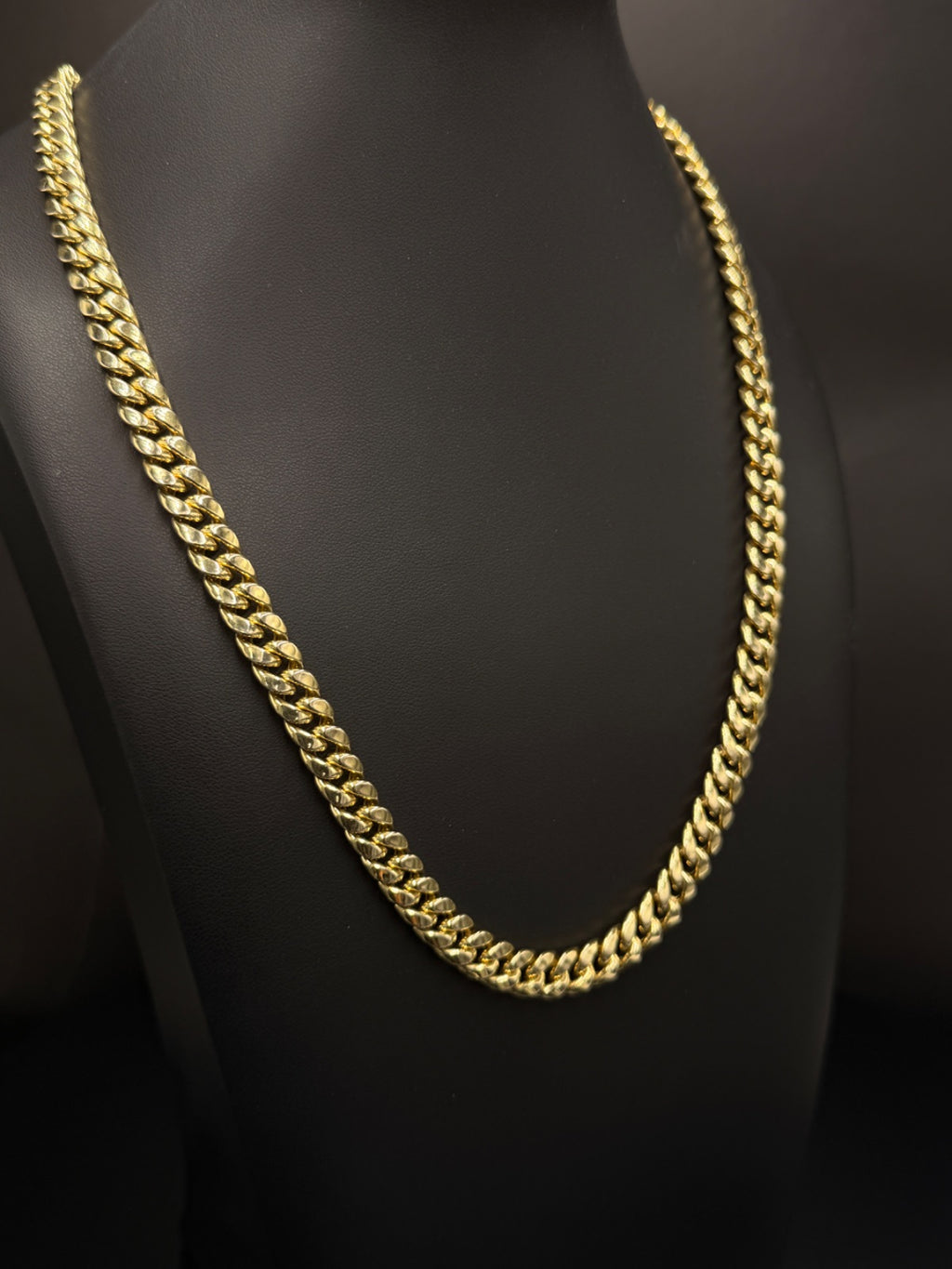 10K Gold Hollow Cuban Link Chain 26 in