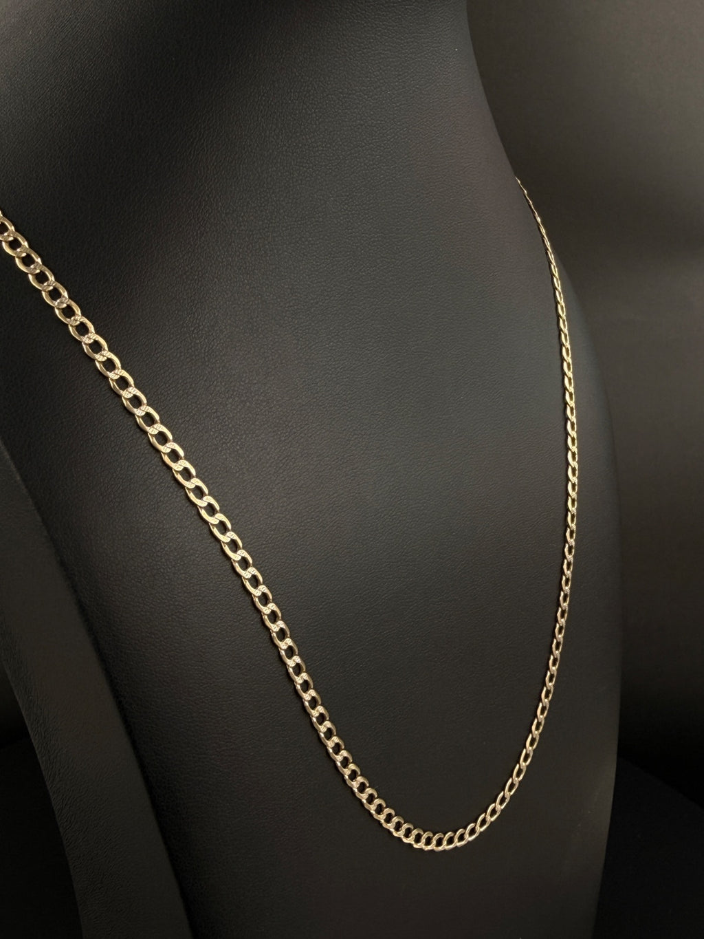 10K Gold Curb Chain Necklace 24 in