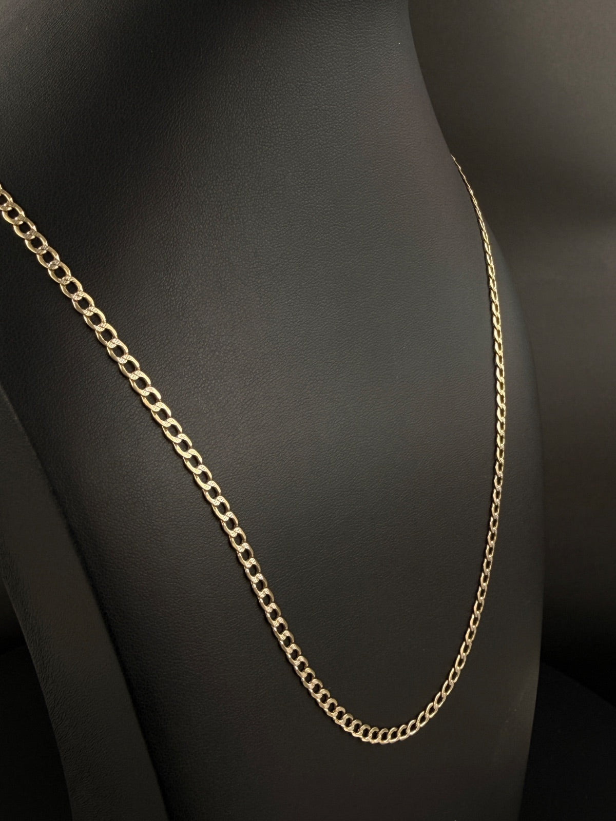 10K Gold Curb Chain Necklace 24 in