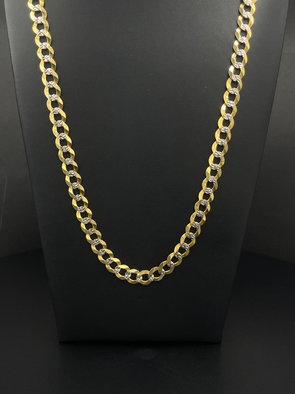 10K Gold Curb Chain Necklace 26 Inch Pre-Owned