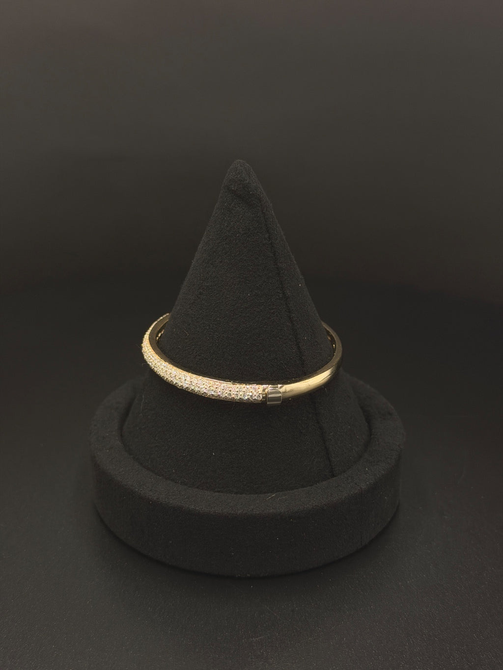 14K Gold Pavé Bangle Bracelet 19.7g | DD Pawn Loans