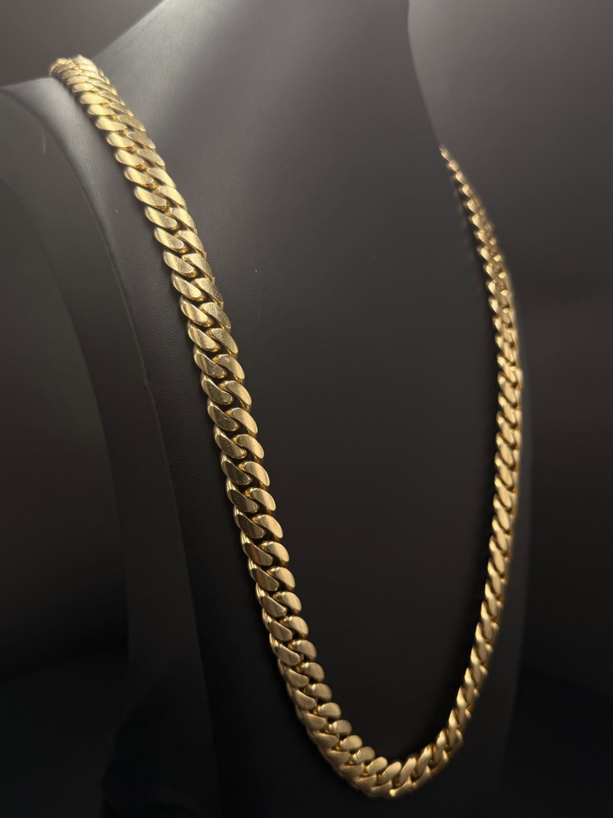 256g 14K Gold Miami Cuban Chain – 28.5" 11mm | DD Pawn Loans