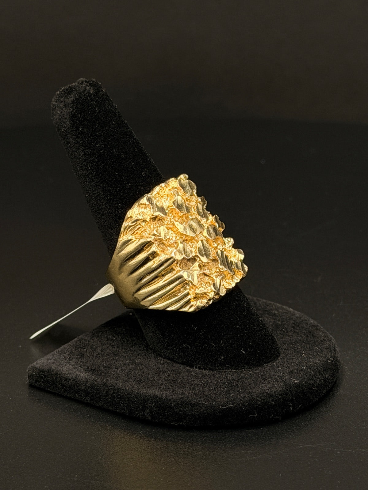 14K Gold Nugget Ring Size 9 - 21.8g