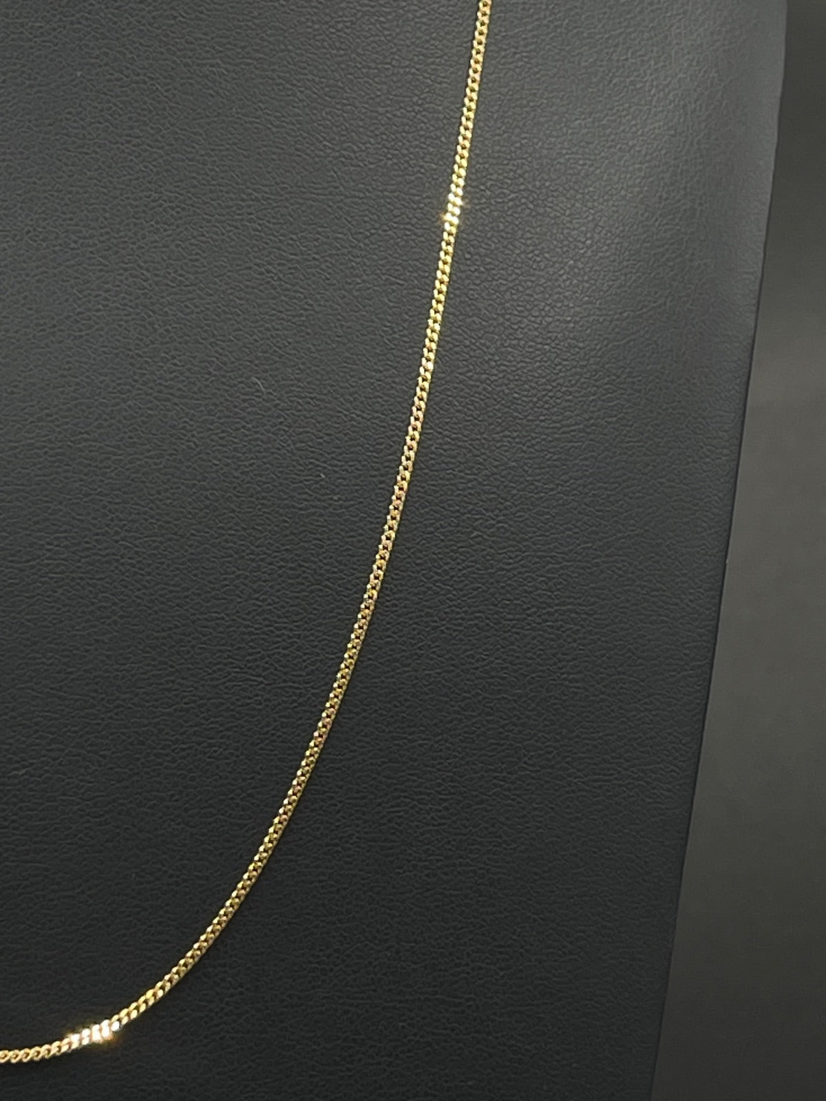 18K Gold Chain Necklace 19 in, 1.3mm