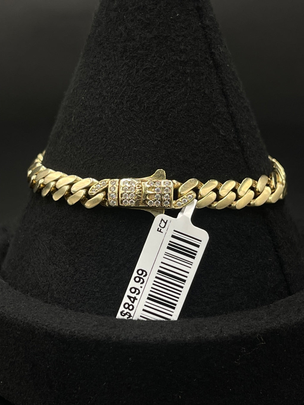 10K Gold Curb Chain Bracelet with Heart Charm 7in 6mm 10.1g — photo 4
