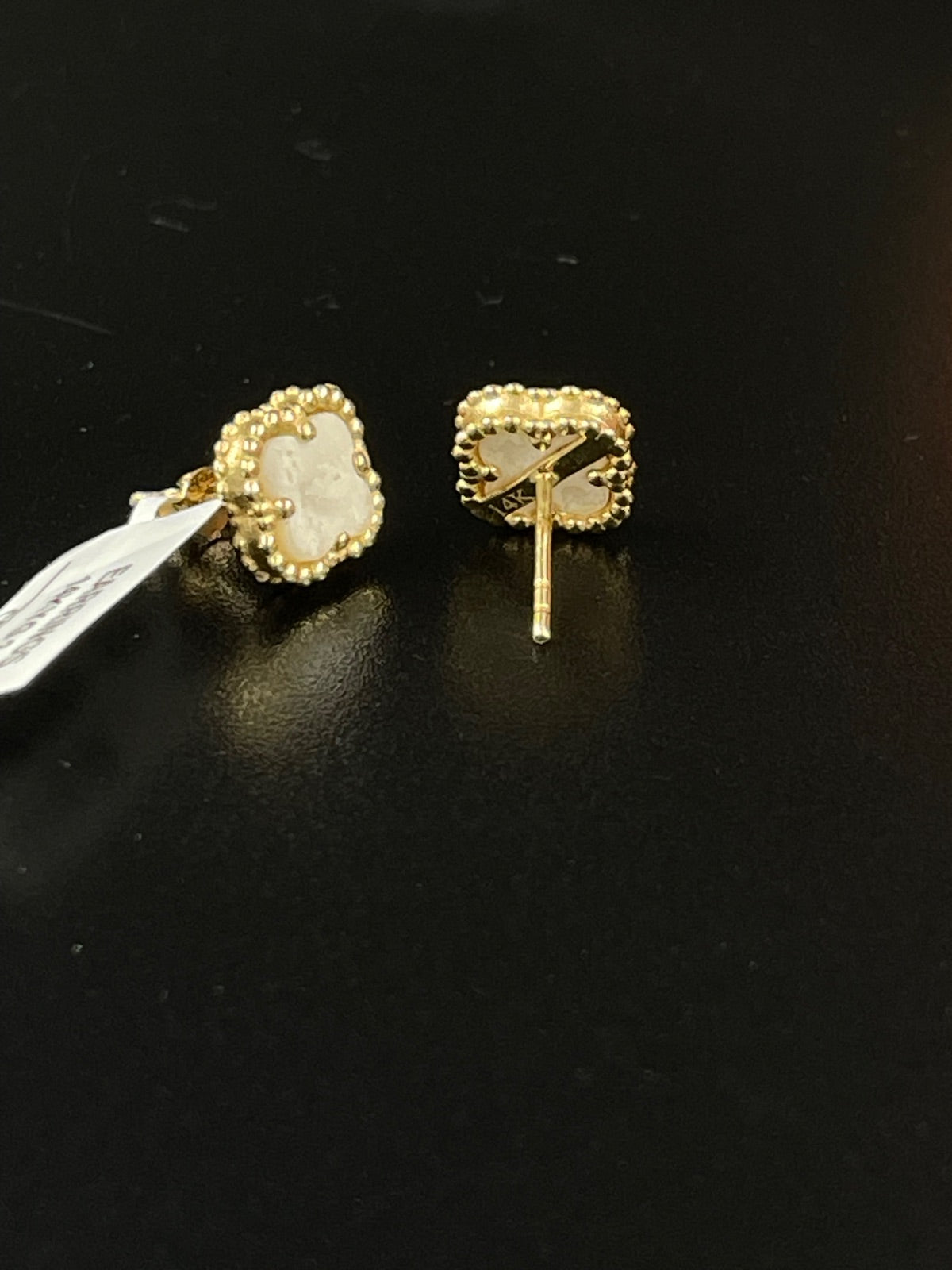 14K Gold Clover Stud Earrings for Sale Pre-Owned