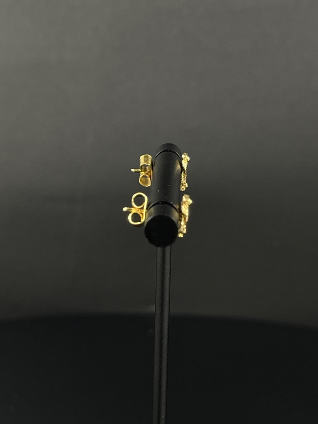 14K Gold Earrings 
5.6mm