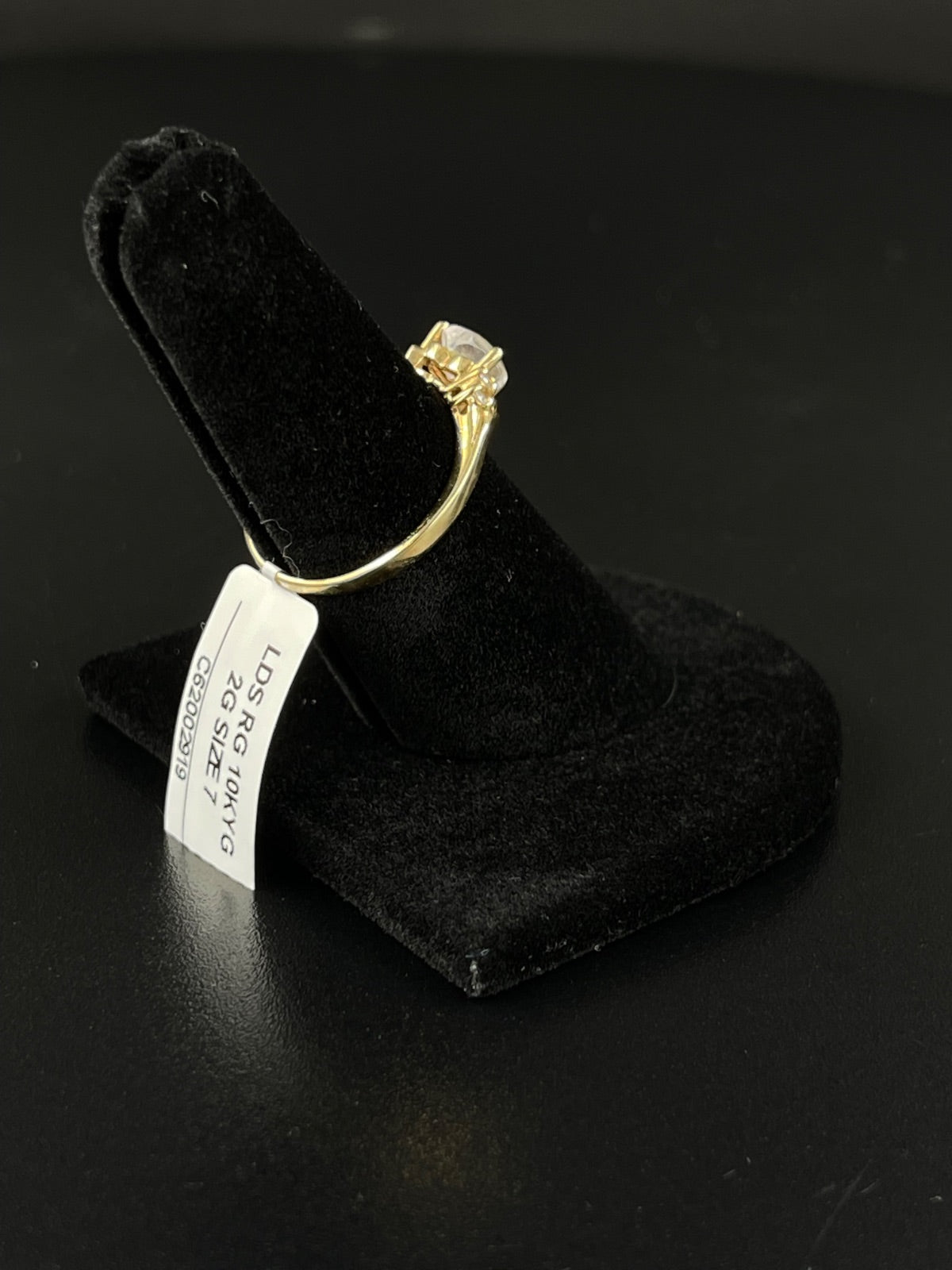 10K Gold Ring Size: 7
