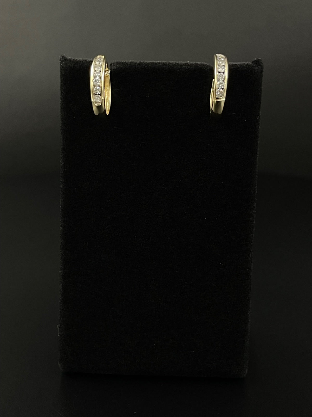 14K Gold Diamond Hoop Earrings 3.8g