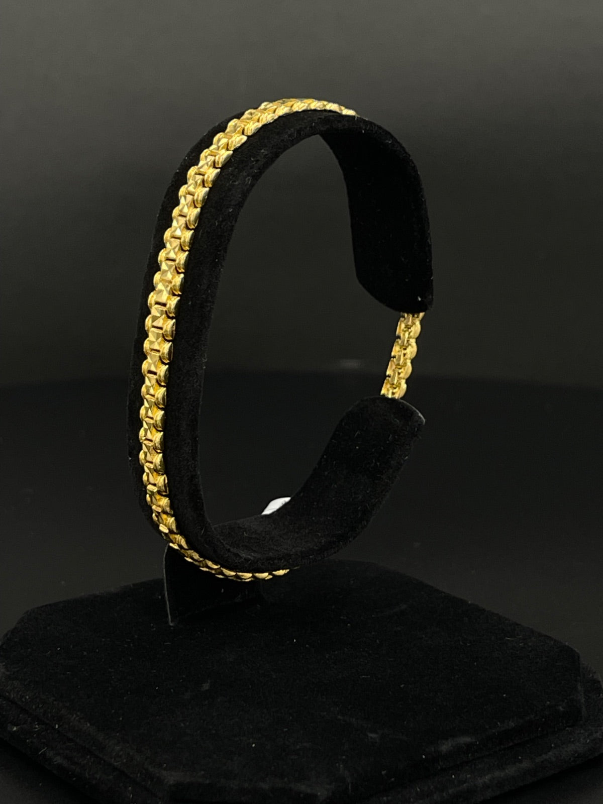 22K Gold Bracelet – 10.1g, 7in, 5.25mm | DD Pawn Loans
