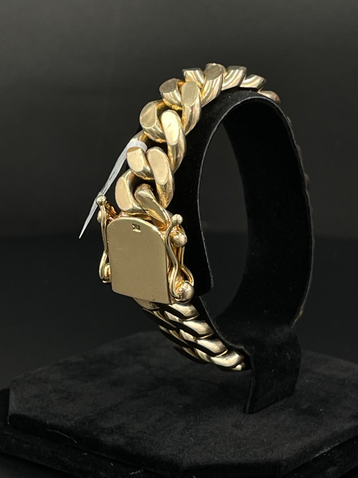 10K Gold Cuban Bracelet 
13mm
7 in