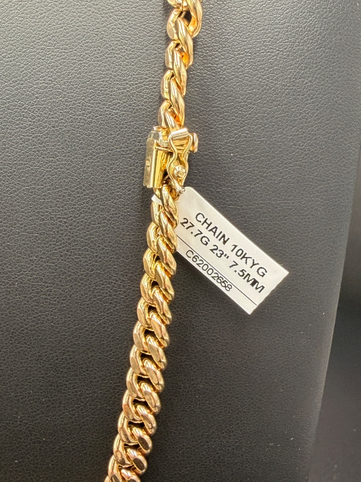 10K Gold Curb Chain Necklace 23 in 7.5mm